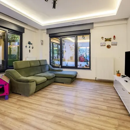 Flat With Rainbow Themed Interior In Goztepe *
