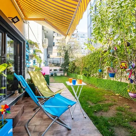 Διαμέρισμα Flat With Rainbow Themed Interior In Goztepe Κωνσταντινούπολη